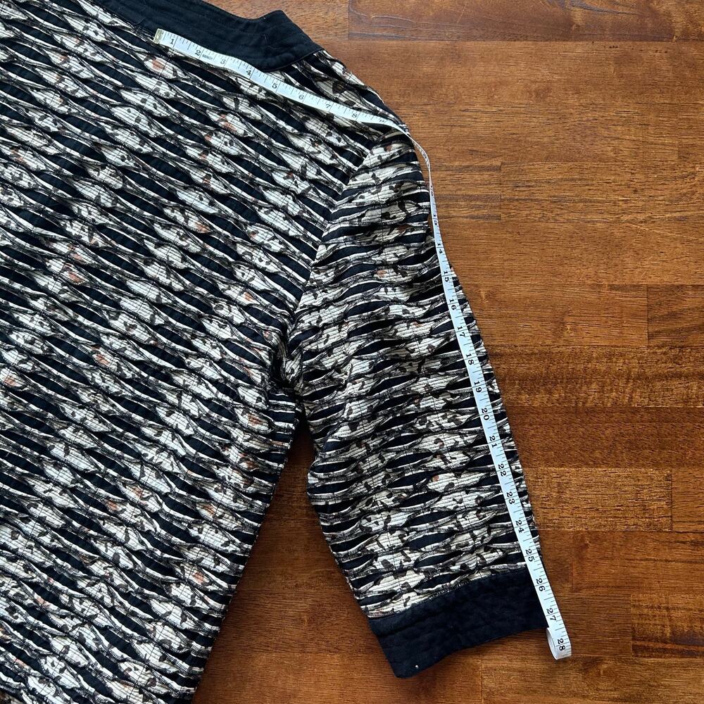 Chico’s Textured Cotton Jacket, Bold Layering Piece, Office Chic Statement Style - Picture 5 of 10